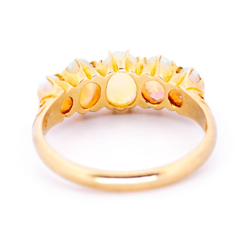 Bague 55 Bague en or jaune avec opale 58 Facettes 3613F170ED024DF7983473E9C4472394
