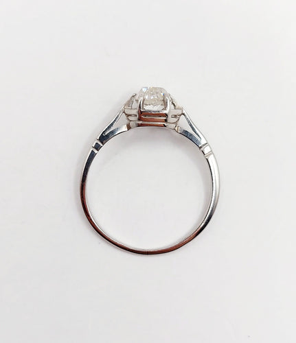 Bague 49 Bague solitaire art deco Platine diamant taille ancienne coussin 0.60 carat (circa 1920) 58 Facettes A06196