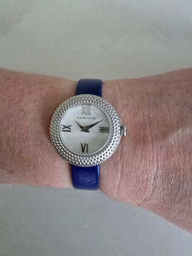 Montre Mauboussin - Montre L'heure du premier jour enfin cadran nacre bracelet cuir bleu 58 Facettes
