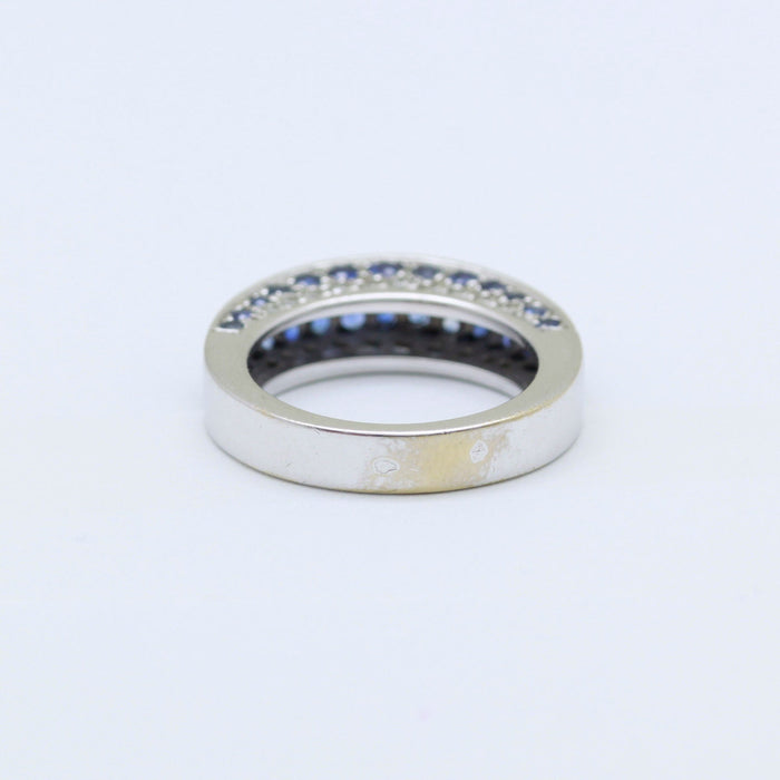 Bague 53 Bague or blanc, diamants, saphirs 58 Facettes 220444R