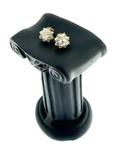 Boucles d'oreilles Boucles d'oreilles fleur en or jaune avec diamants certifié HRD 58 Facettes