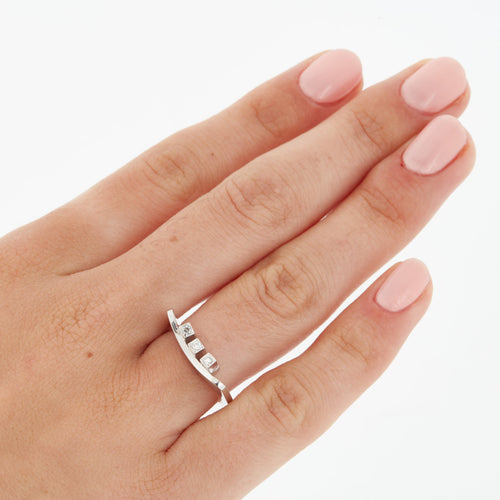 Bague BAGUE EN OR BLANC 18 CARATS 58 Facettes REF 5090/17