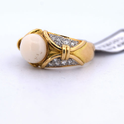 Anello oro giallo con corallo 58 Facettes