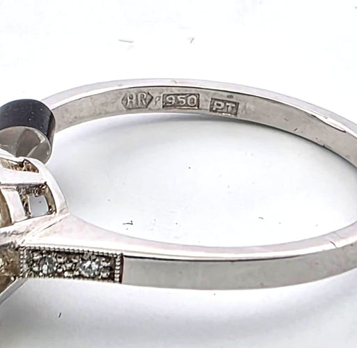 Bague 51 Bague en or blanc avec diamant solitaire 58 Facettes