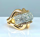 Bague 54 Importante bague or jaune sertie de 33 diamants, vers 1960 58 Facettes AB391