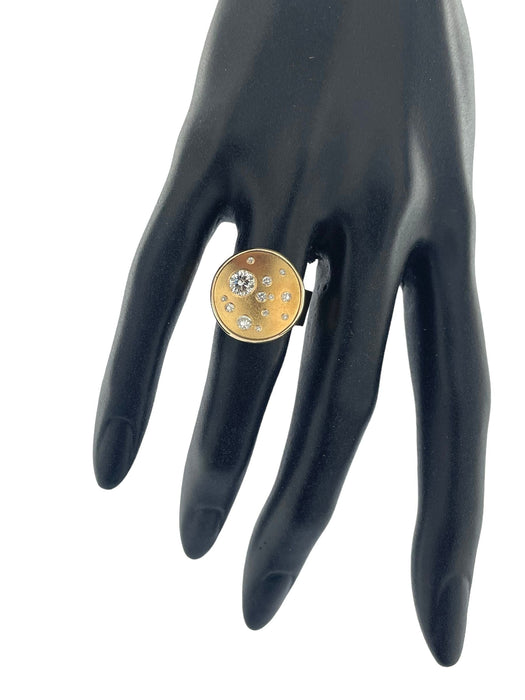 Bague 55.5 Bague et pendentif design lune en or jaune et diamants 58 Facettes