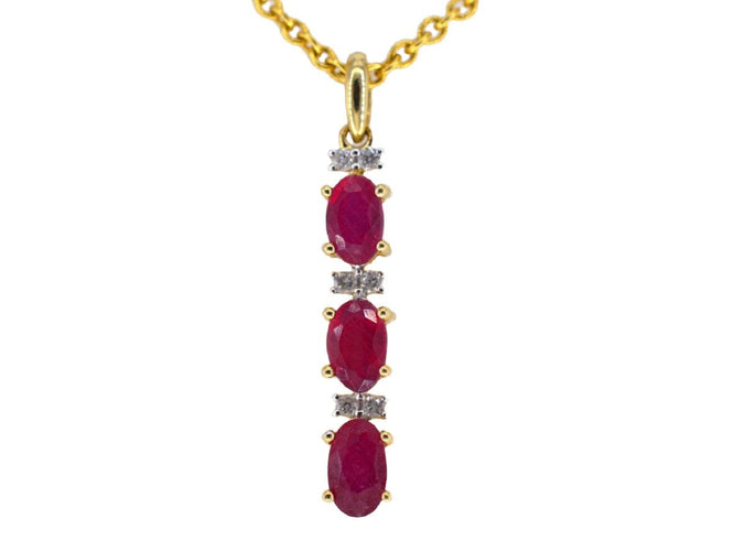 Pendentif Pendentif en or avec diamants et rubis 58 Facettes 2139