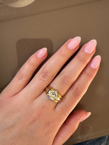 Bague 53 Chevalière - Or jaune et blanc et diamant 58 Facettes 1045