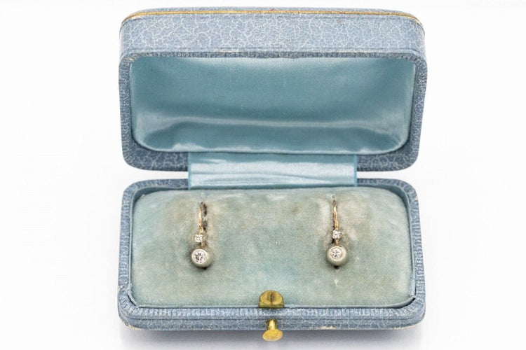 Boucles d'oreilles Boucles d'oreilles en or jaune avec diamants milieu du 20e siècle 58 Facettes 10190-4