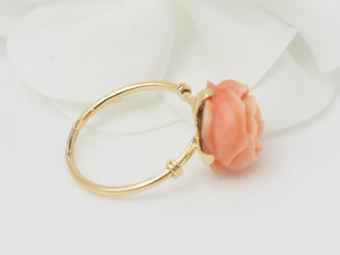 Bague 56 Bague Fleur en or jaune et corail 58 Facettes 33418