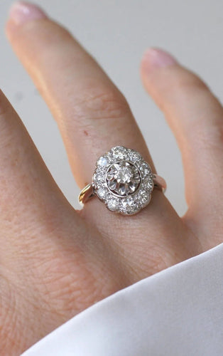 Bague Bague Art Déco Marguerite Ovale Diamants 58 Facettes