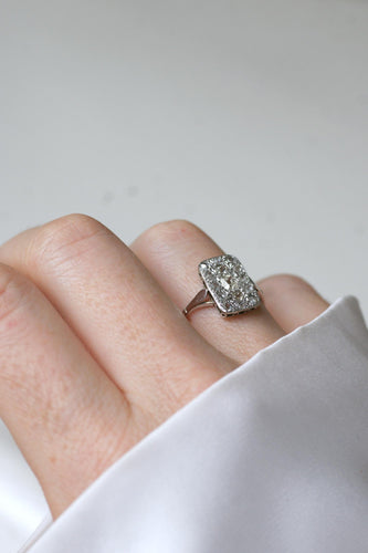 Bague 56 Bague Art Deco Rectangulaire Diamants sur Or Blanc 58 Facettes