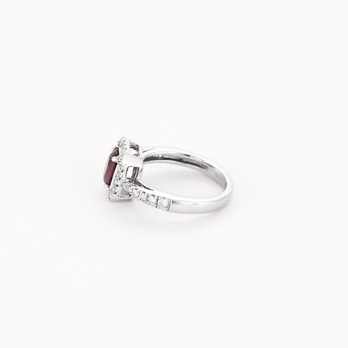 Bague 49,5 Bague or blanc, rubis et diamants 58 Facettes B250247