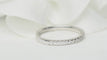 Bague 50 Demi alliance en or blanc et diamants 0.25ct 58 Facettes 32245