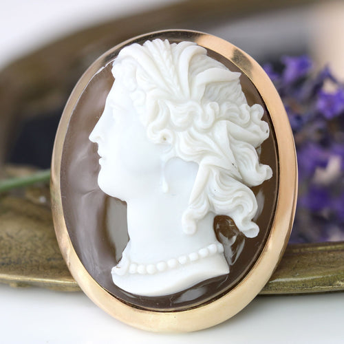Broche Broche ancienne camée sur agate 58 Facettes 25-076