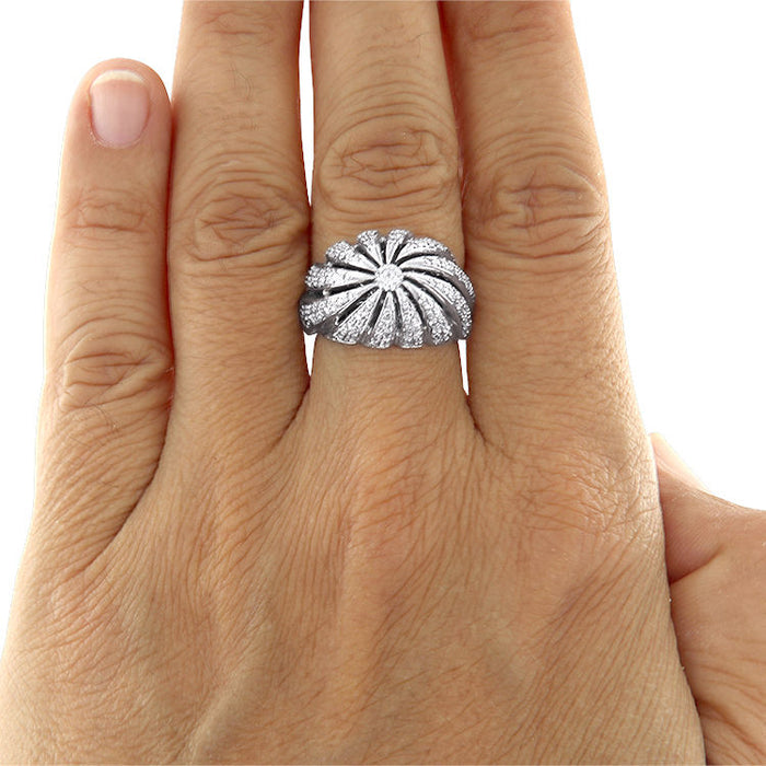 Ring vortice in white gold with diamond