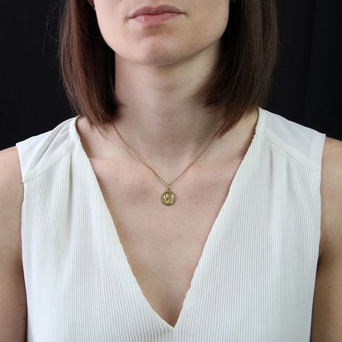 Pendentif Petite médaille Vierge Marie or jaune 58 Facettes CVP125