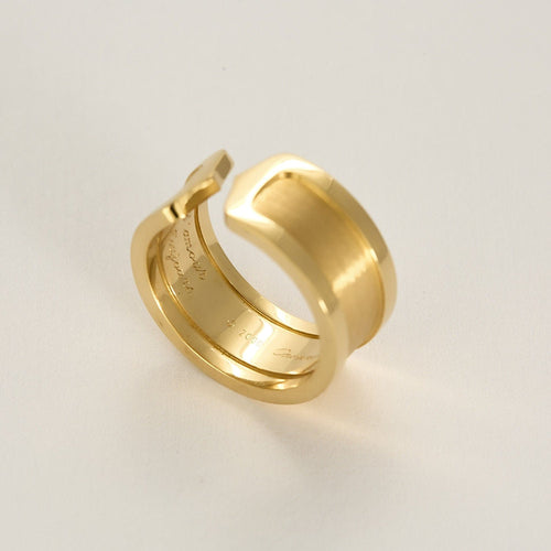 Bague 57 Cartier Bague C de Cartier en Or jaune 18k 58 Facettes GU292-1