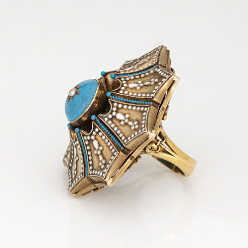 Bague Bague cocktail vintage imposante en émail bleu, taille 7,5, or jaune 14 carats, fleur de lys 58 Facettes G14147