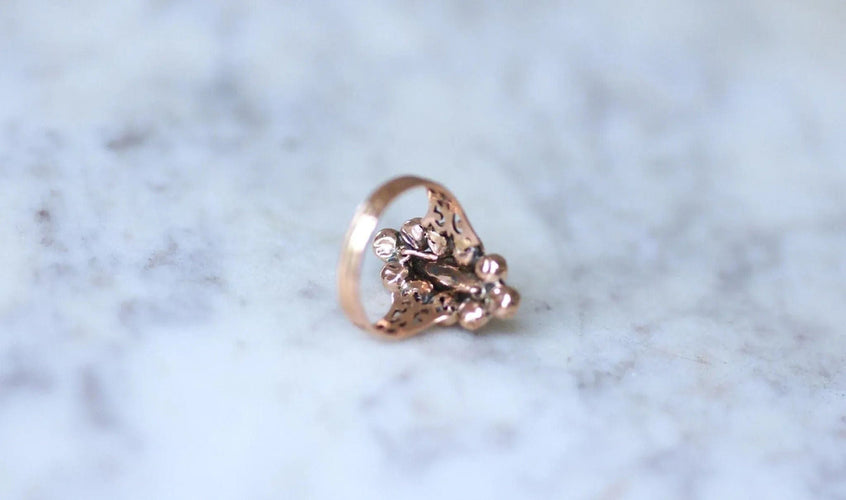 Bague 53 Bague Marquise Ancienne Or Rose et Grenats de Perpignan 58 Facettes