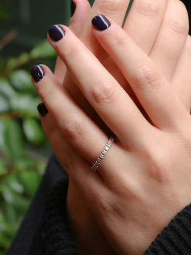 Obrączka ślubna Amerykański w białym złocie i diamentach 0,75 ct