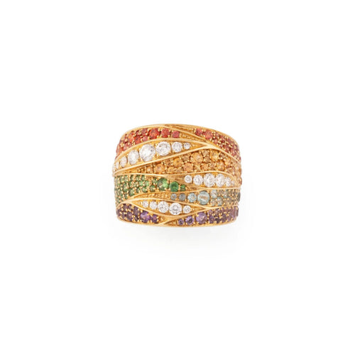 Keltakultainen sankasormus värillisillä kivillä