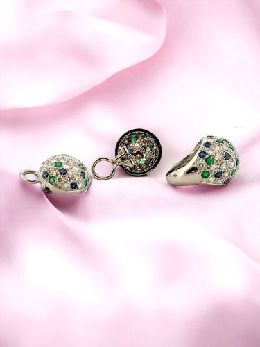 Bague 50 Bague et boucles d’oreilles en platine , diamants , saphirs , émeraudes 58 Facettes