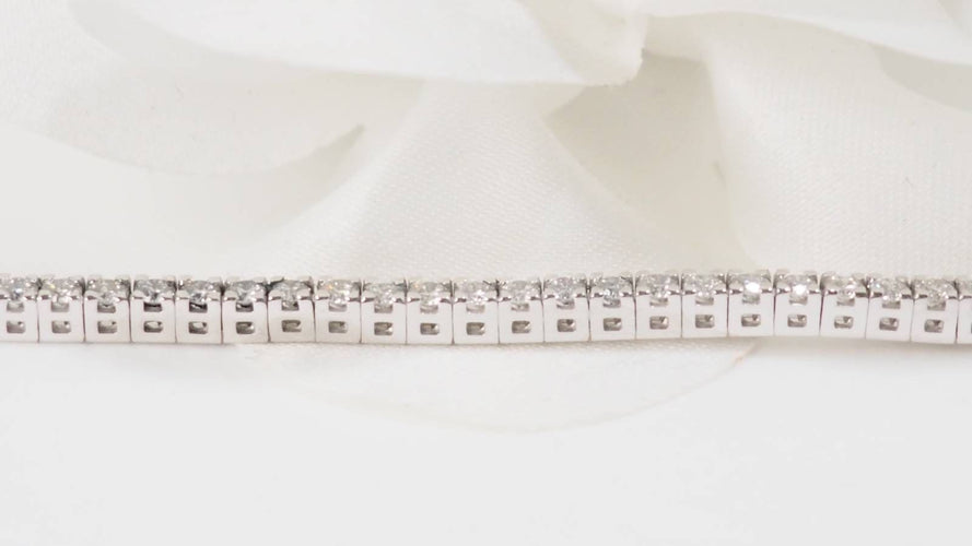 Bracelet Bracelet rivière en or blanc et diamants 2,50cts 58 Facettes 32430