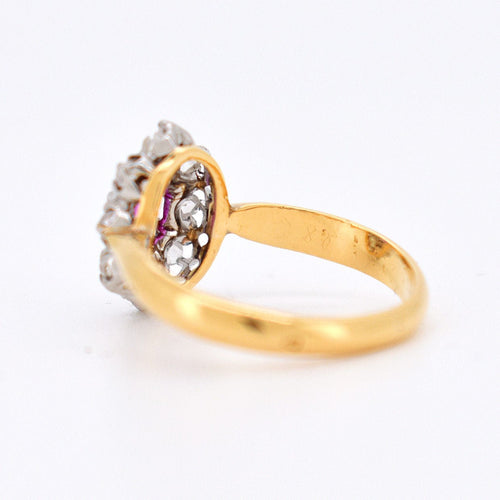Bague 48 Bague Marguerite Ancienne Or 18 Carats, Diamants et Rubis - Circa 1900 58 Facettes 300-1