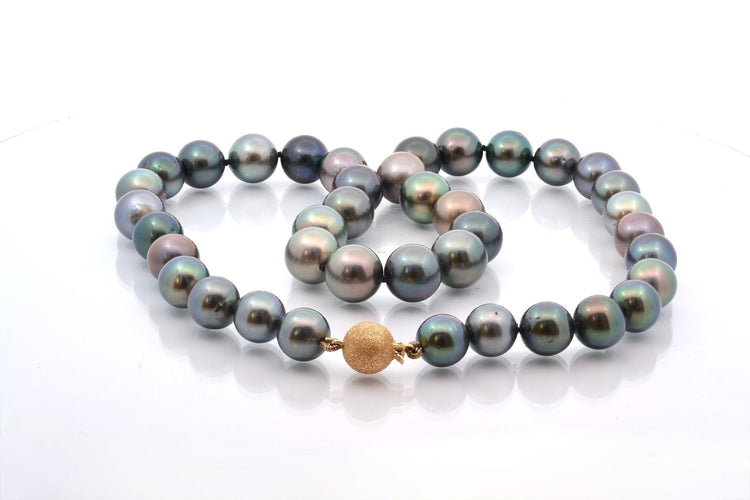 Collier Collier perles de culture de Tahiti et or 18k 58 Facettes 27712