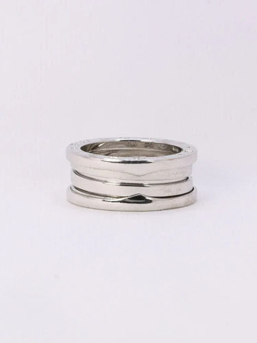 Bague 52 BVLGARI Bague B.Zéro1 moyen modèle en or blanc 58 Facettes J146