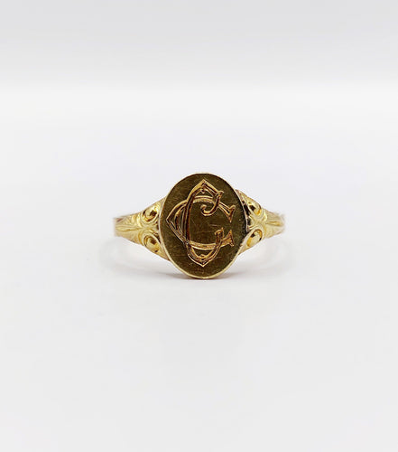 Bague chevalière Art Déco or jaune monogrammée CC (circa 1950) 58 Facettes A05980