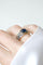 Bague 53 Bague or jaune et argent, saphir cabochon, diamants 58 Facettes