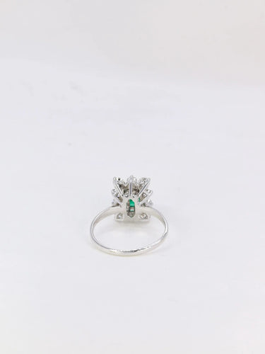 Bague 58 Bague marguerite carrée or blanc émeraude diamants 58 Facettes J206