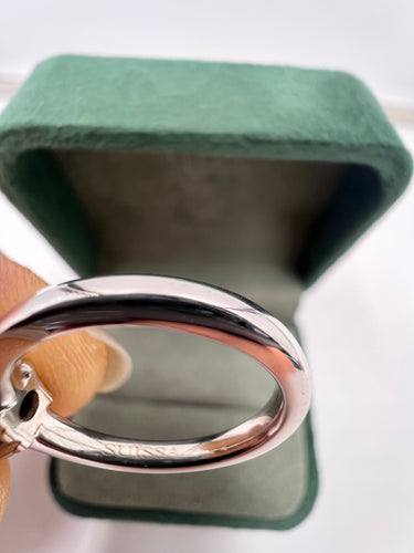 Solitér ve zlatě s diamantem