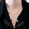 Collier Collier pendentif or blanc et diamant 58 Facettes LF18