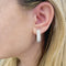 Boucles d'oreilles Paire de créoles or blanc et diamants. 58 Facettes 34514