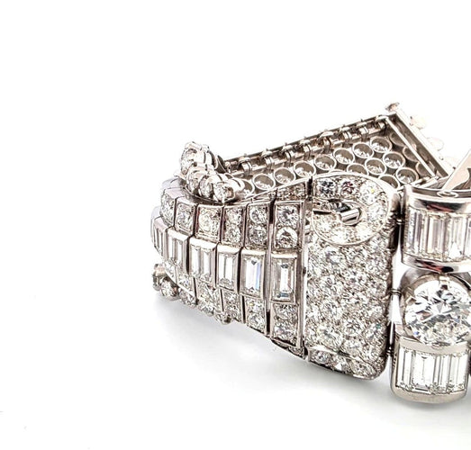 Bracelet Bracelet en platine serti de diamants taille brillant et baguette 58 Facettes