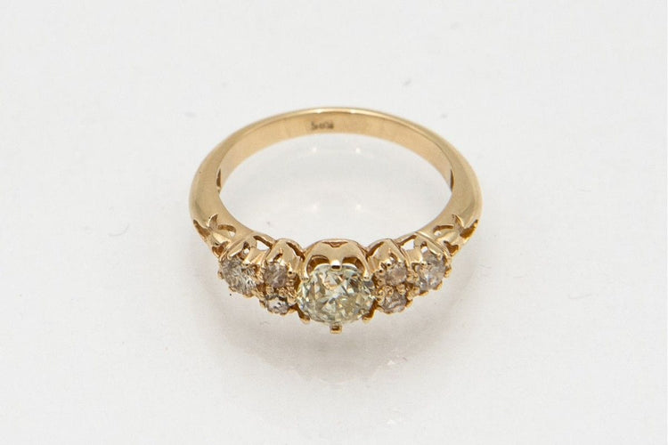 Bague 54 Bague en or jaune avec diamant taille ancienne de 1,20 ct, début du XXe siècle 58 Facettes 9601