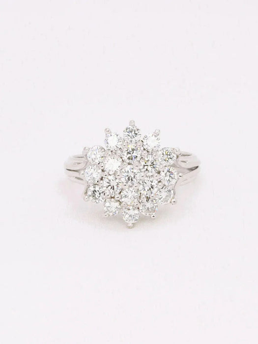 Bague Bague fleur or blanc diamants 58 Facettes J602