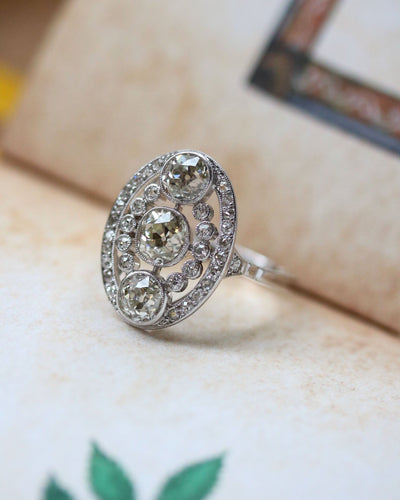 Bague 58 Bague Marquise Trilogie Diamants et Or Blanc 58 Facettes C2092