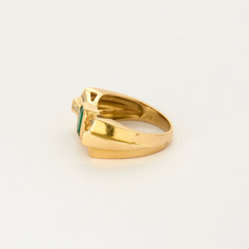 Bague 54 Bague Tank or jaune, émeraude et diamants 58 Facettes ENG10352