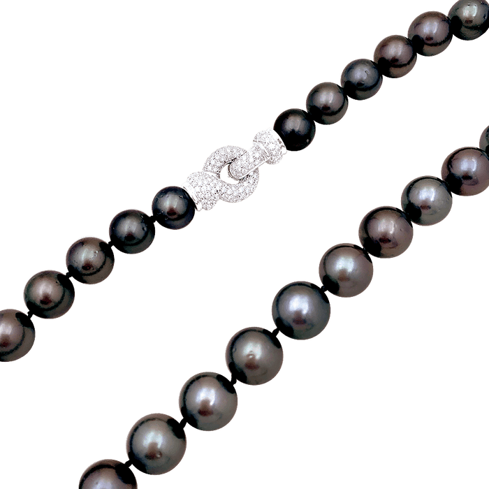 Collier Collier perles de Tahiti, or blanc, diamants. 58 Facettes 34083