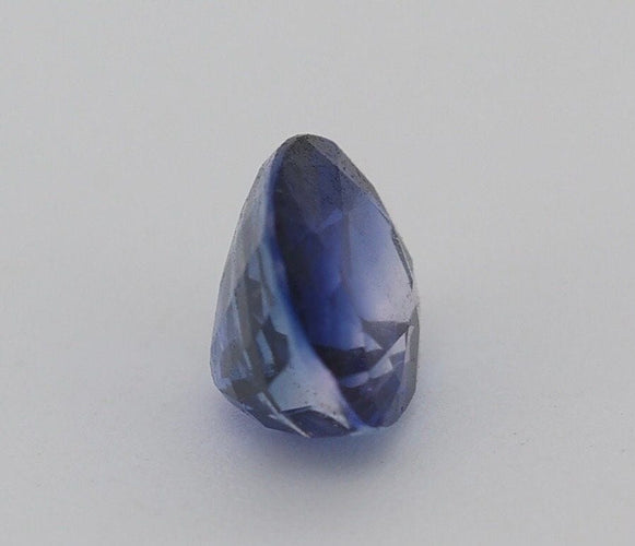 Gemstone Certificat Saphir bleu 0.81cts non chauffé 58 Facettes 457