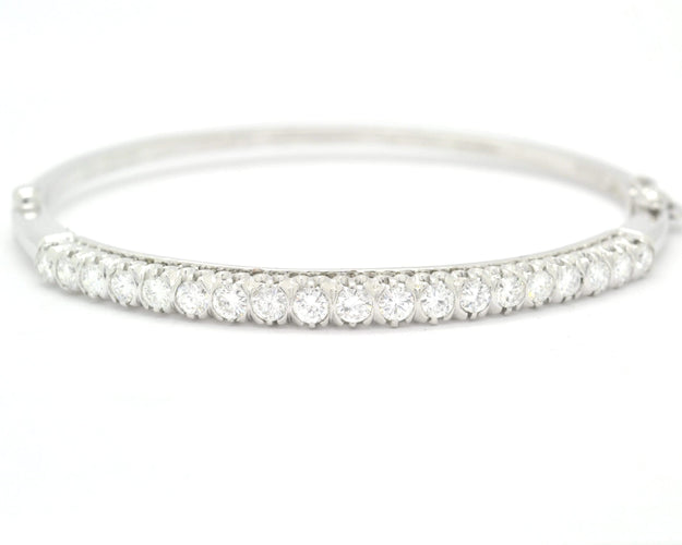 Bracelet Bracelet rigide avec diamants 58 Facettes