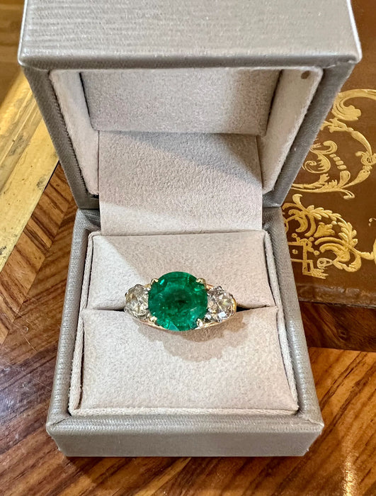 Ethiopische Emerald ring met geel goud en platina diamanten