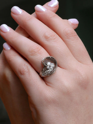 Bague 52 Bague tourbillon or blanc diamants 1 ct 58 Facettes J299