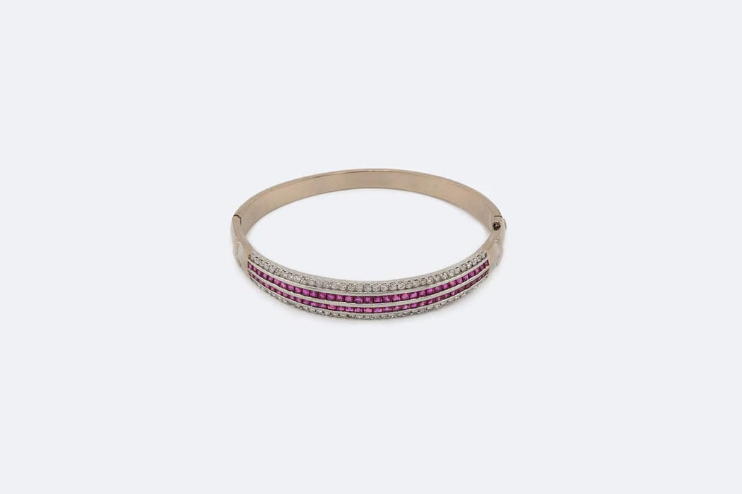 Bracelet Oro Bianco Bracelet en or blanc avec diamants et rubis 58 Facettes 18,00 BRC