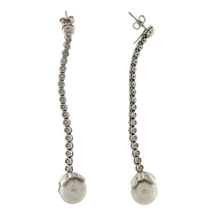 Boucles d'oreilles Boucles d'oreilles pendantes en or blanc, perles et diamants 58 Facettes G3528