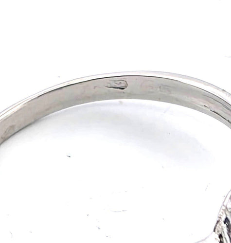 Bague 56 Bague en or blanc avec émeraudes et diamants 58 Facettes